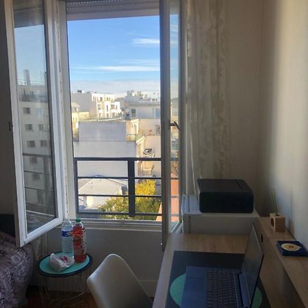 Appartement Tres Calme A 10Mn De Paris - Woman & Couples Only Κουρμπεβουά Εξωτερικό φωτογραφία