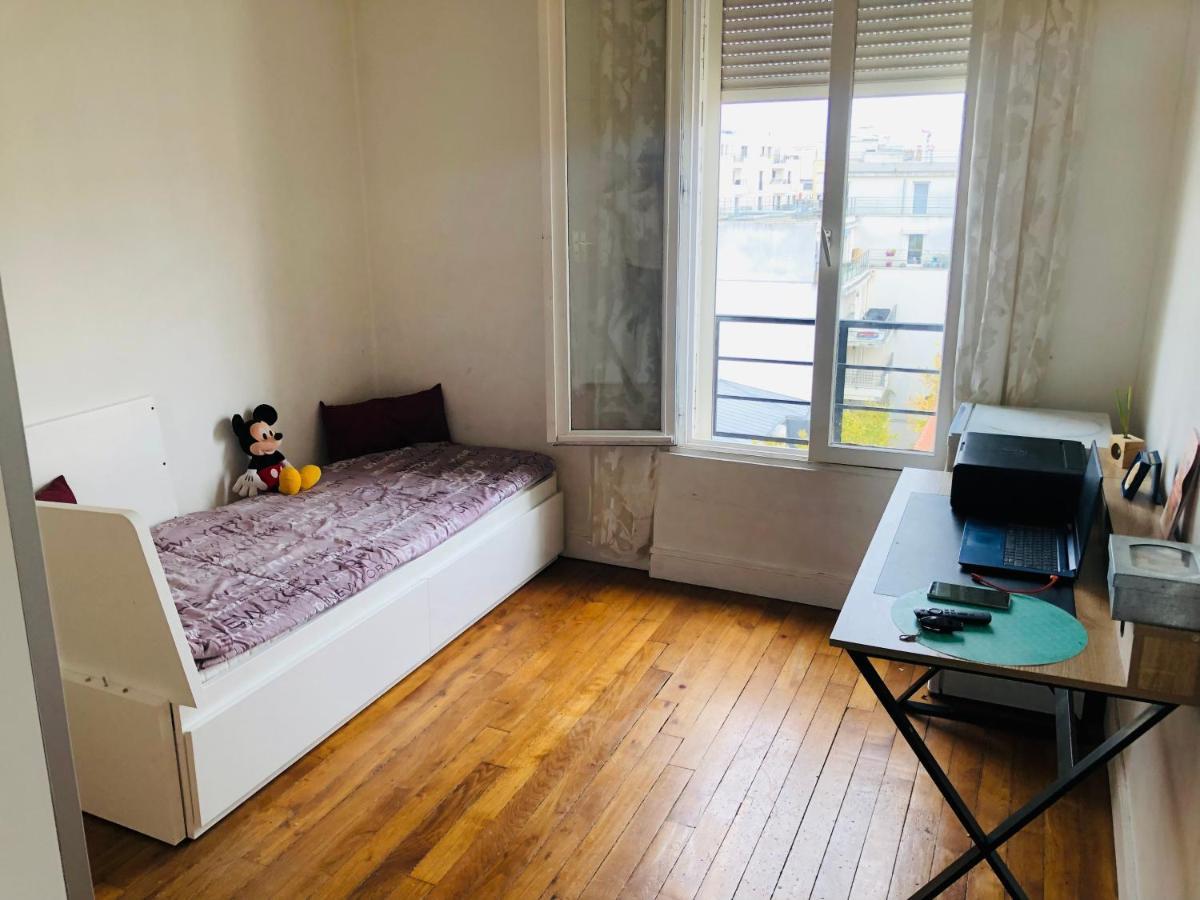 Appartement Tres Calme A 10Mn De Paris - Woman & Couples Only Κουρμπεβουά Εξωτερικό φωτογραφία