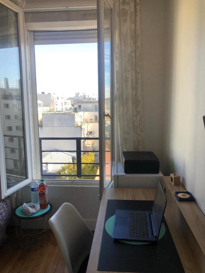 Appartement Tres Calme A 10Mn De Paris - Woman & Couples Only Κουρμπεβουά Εξωτερικό φωτογραφία