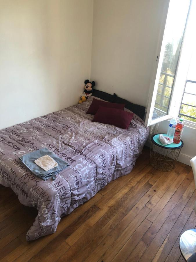 Appartement Tres Calme A 10Mn De Paris - Woman & Couples Only Κουρμπεβουά Εξωτερικό φωτογραφία